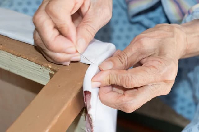 Ile kosztuje obicie kanapy skórą? Sprawdź ceny i porównaj oferty Ile kosztuje obicie kanapy skórą? Sprawdź ceny i porównaj oferty